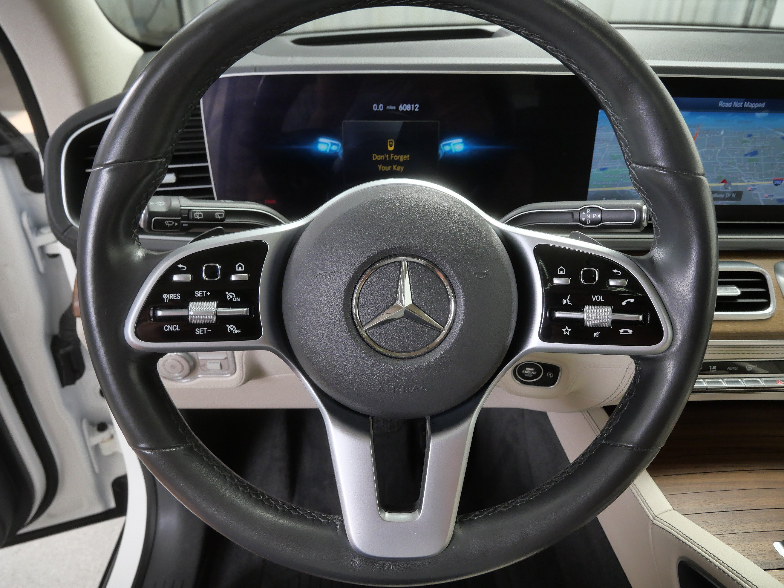 Used 2020 Mercedes-Benz GLE 450 4MATIC image 23