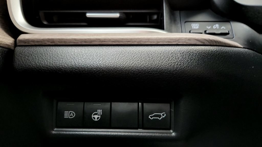 Certified 2024 Toyota Grand Highlander AWD image 34