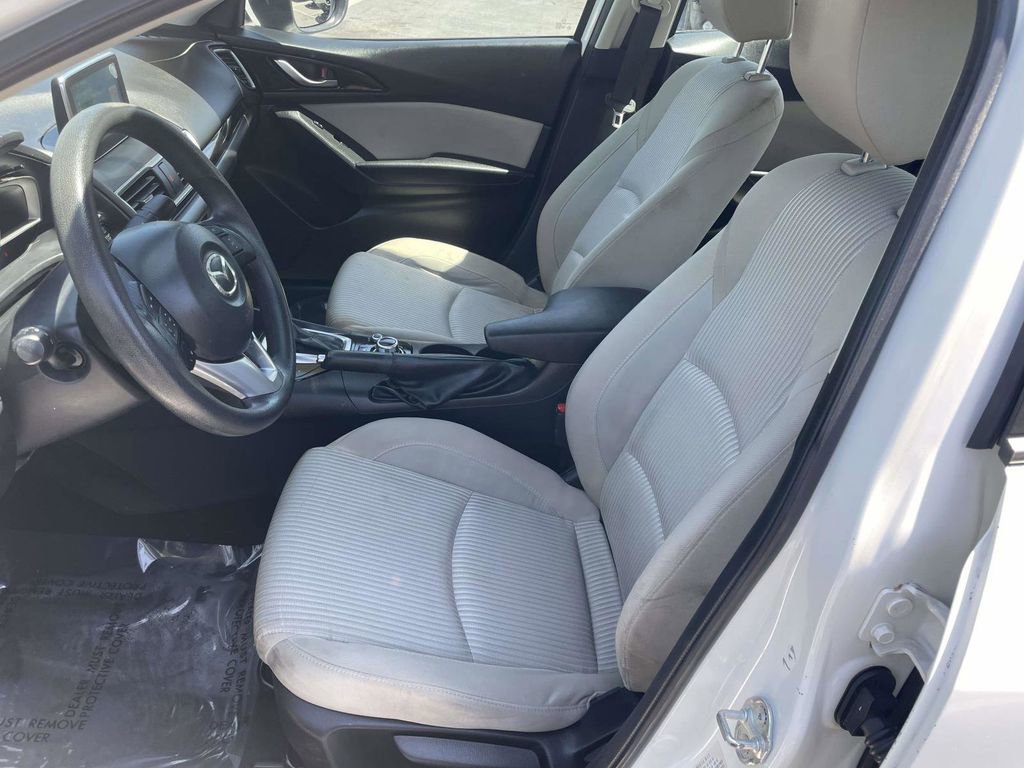 Used 2016 MAZDA MAZDA3 i Sport w/ Preferred Equipment Package FWD image 28