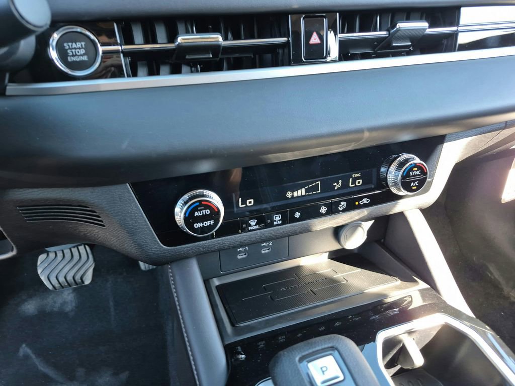 New 2026 Mitsubishi Outlander ES FWD image 24