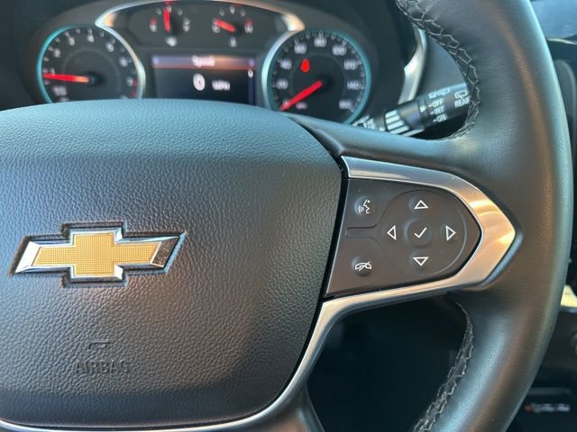 Used 2023 Chevrolet Traverse LT image 17