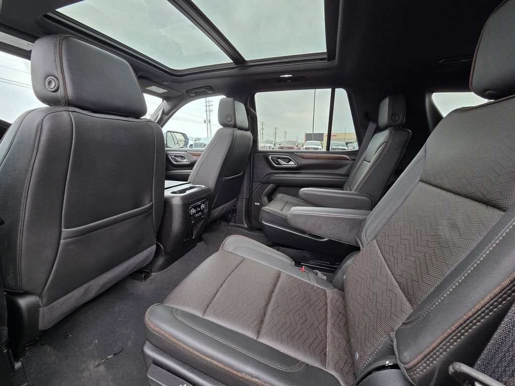 Used 2024 Chevrolet Tahoe High Country AWD/4WD image 29