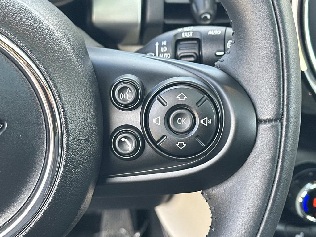 Used 2021 MINI Cooper SE w/ 6.5" Touchscreen Package image 16