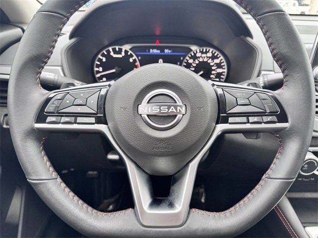 Used 2024 Nissan Altima 2.5 SR image 13