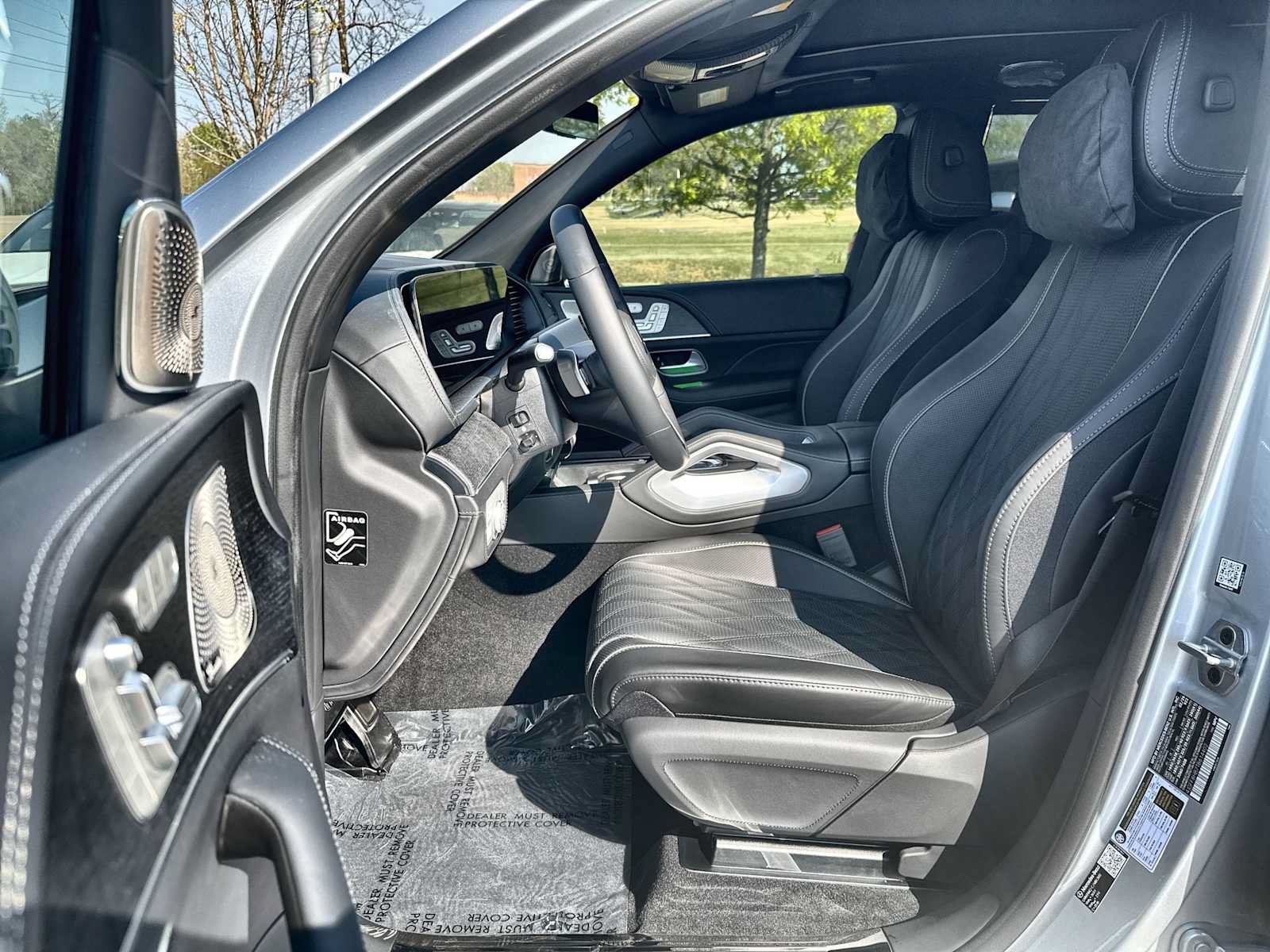 New 2026 Mercedes-Benz Maybach GLS 600 4MATIC image 2