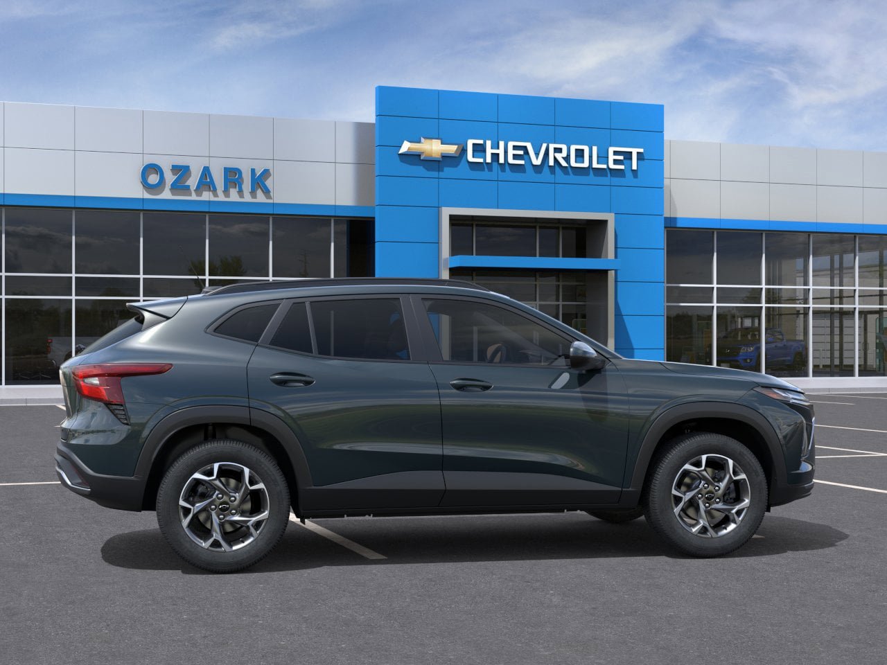 New 2026 Chevrolet Trax LT w/ LPO, Blackout Package FWD image 36