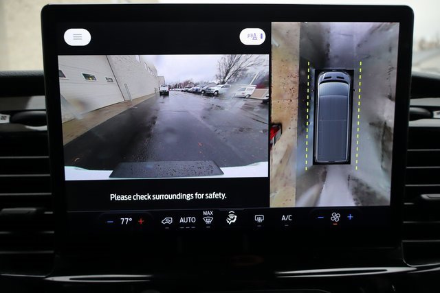 Used 2023 Ford Transit 350 XLT image 10