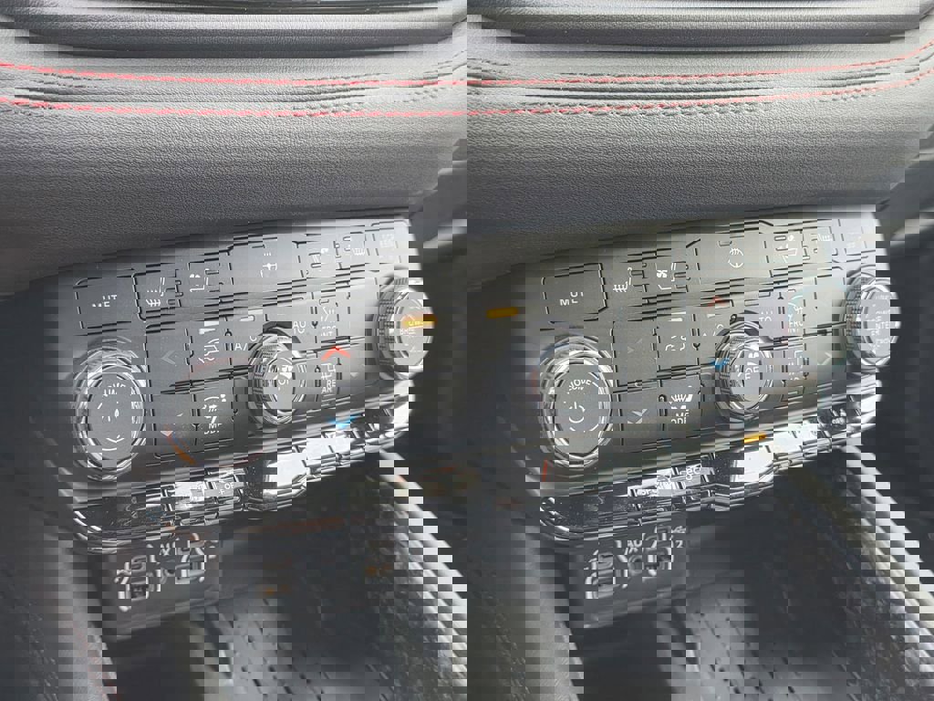 New 2026 Dodge Durango GT image 17