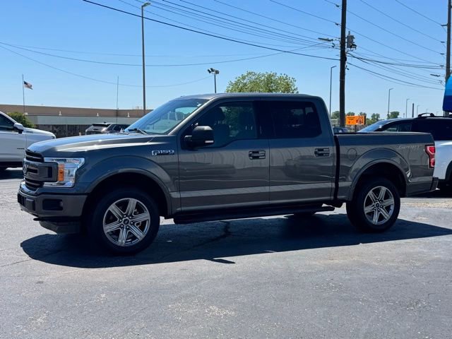 Used 2018 Ford F150 XLT w/ Equipment Group 302A Luxury AWD/4WD image 3