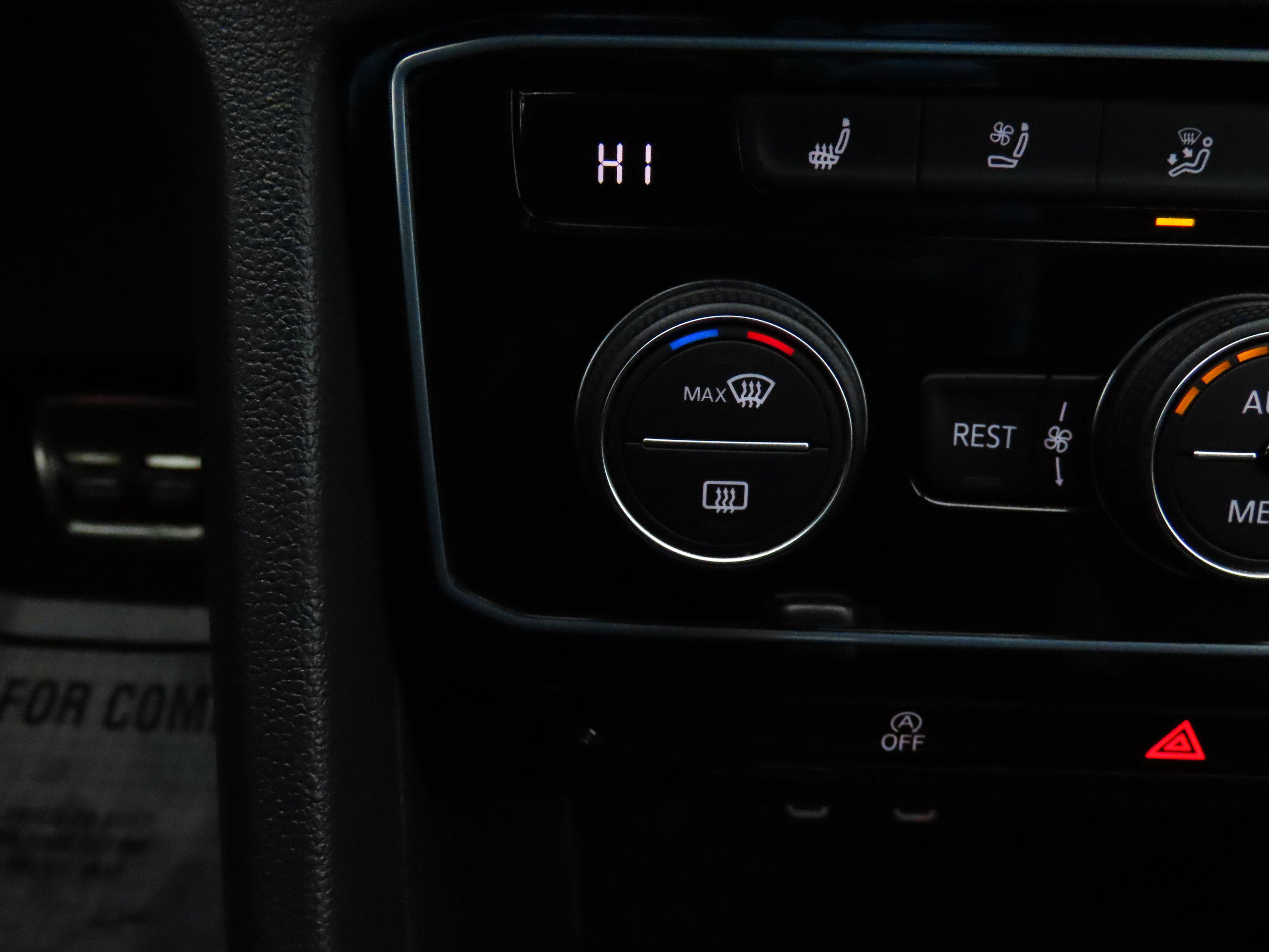 Used 2021 Volkswagen Atlas SEL Premium image 32