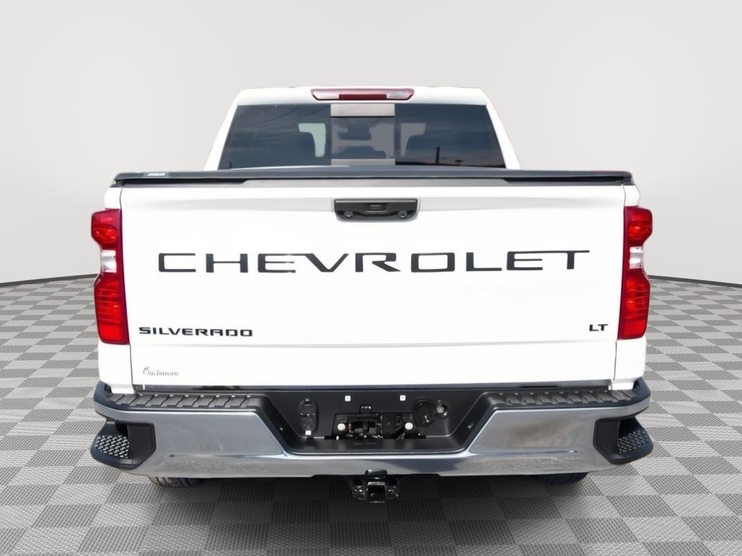 Used 2023 Chevrolet Silverado 1500 LT w/ Leather Package AWD/4WD image 6
