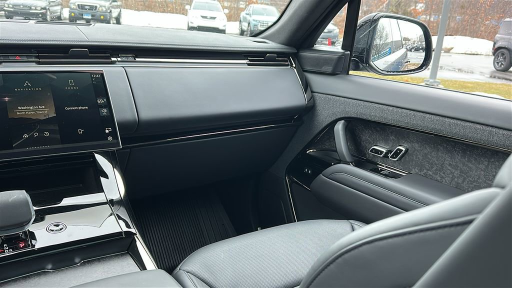Certified 2025 Land Rover Range Rover Sport Autobiography image 26
