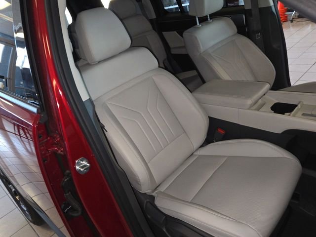 Used 2025 Hyundai Santa Fe SEL image 24