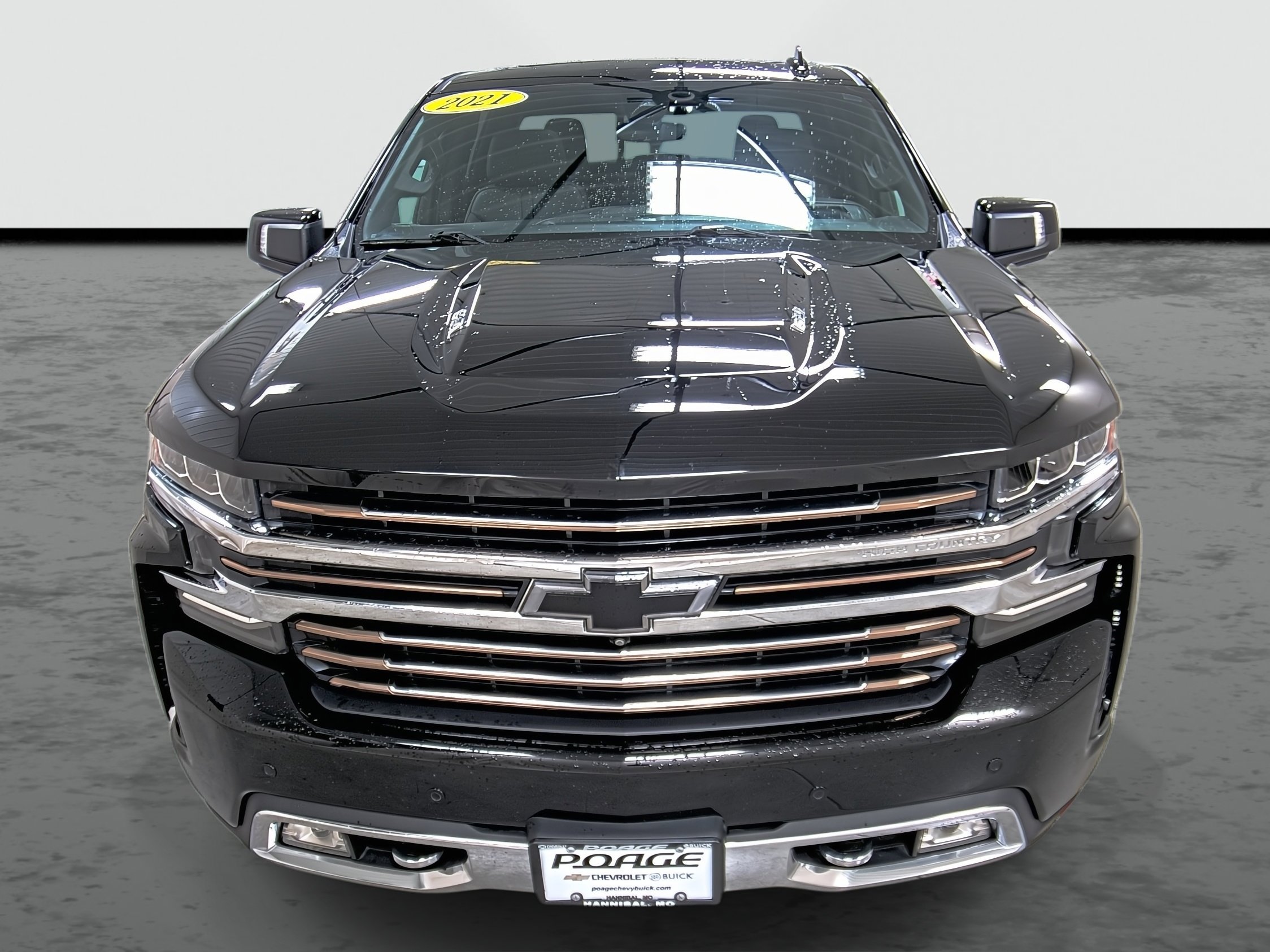 Used 2021 Chevrolet Silverado 1500 High Country w/ Technology Package AWD/4WD image 6