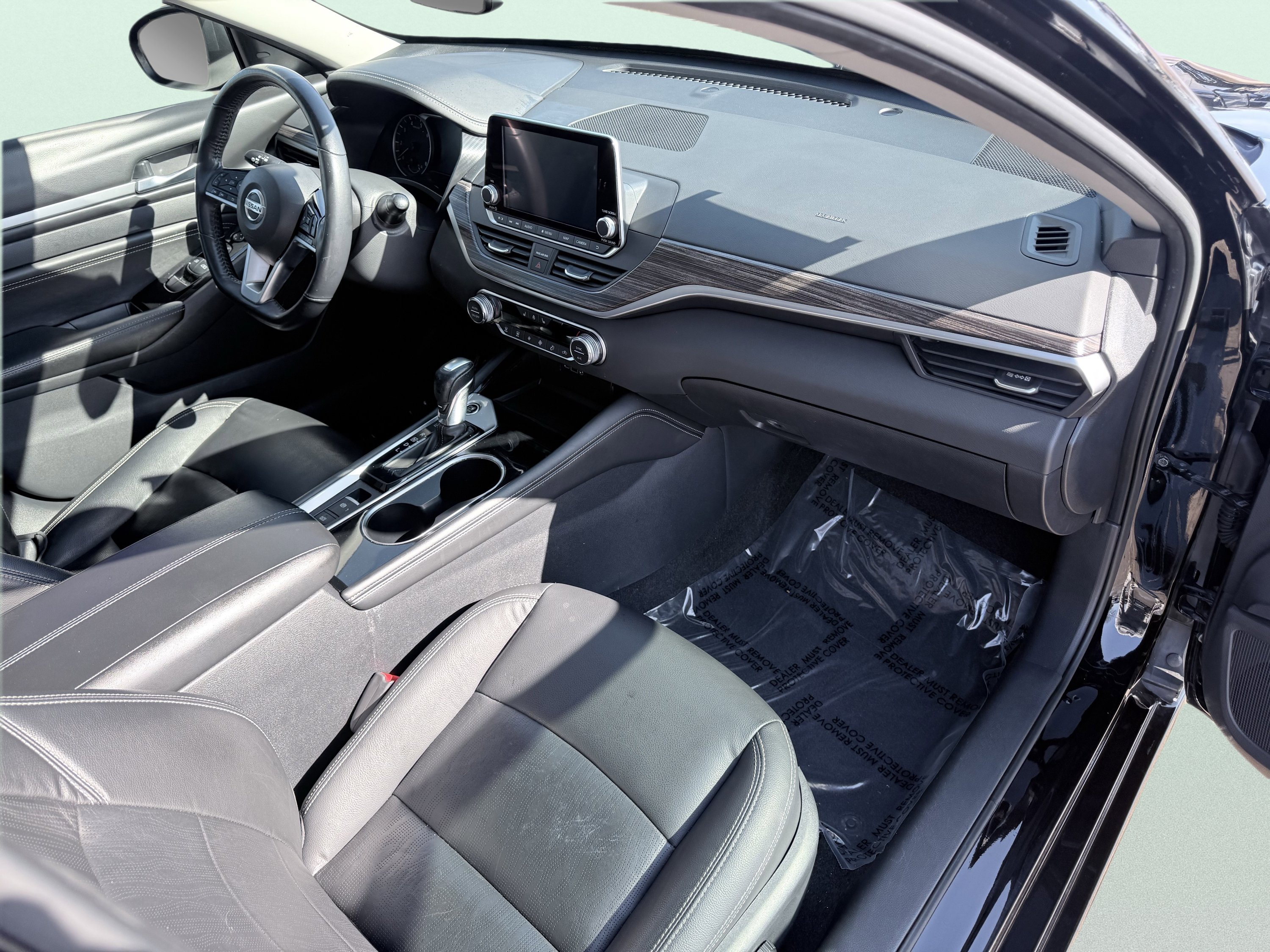 Used 2020 Nissan Altima 2.0 Platinum FWD image 45