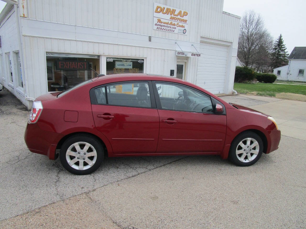 Used 2008 Nissan Sentra 2.0 SL w/ Sunroof Pkg image 6