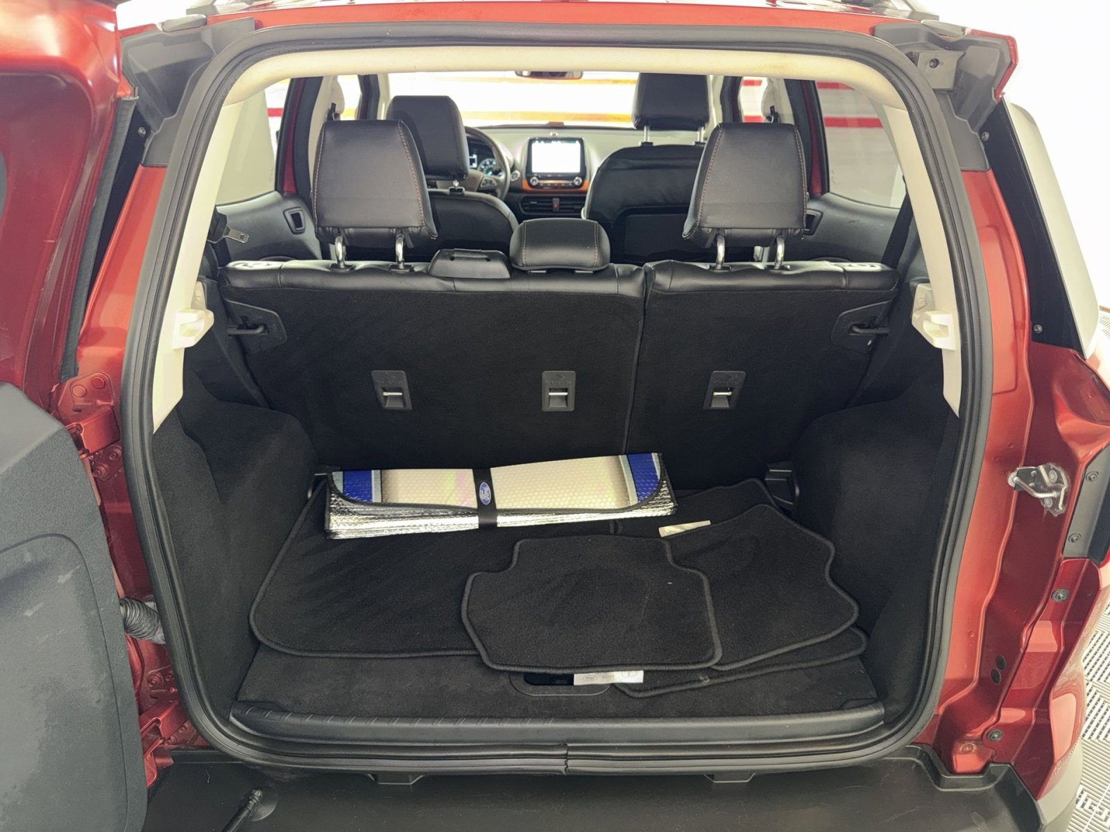 Used 2018 Ford EcoSport SES image 26