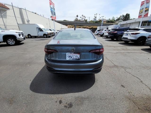 Used 2024 Volkswagen Jetta SE FWD image 7