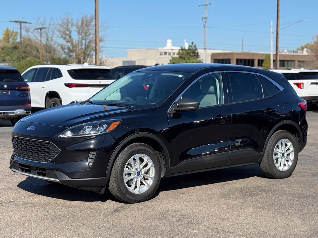 Used 2022 Ford Escape SE w/ Cold Weather Package AWD/4WD image 36