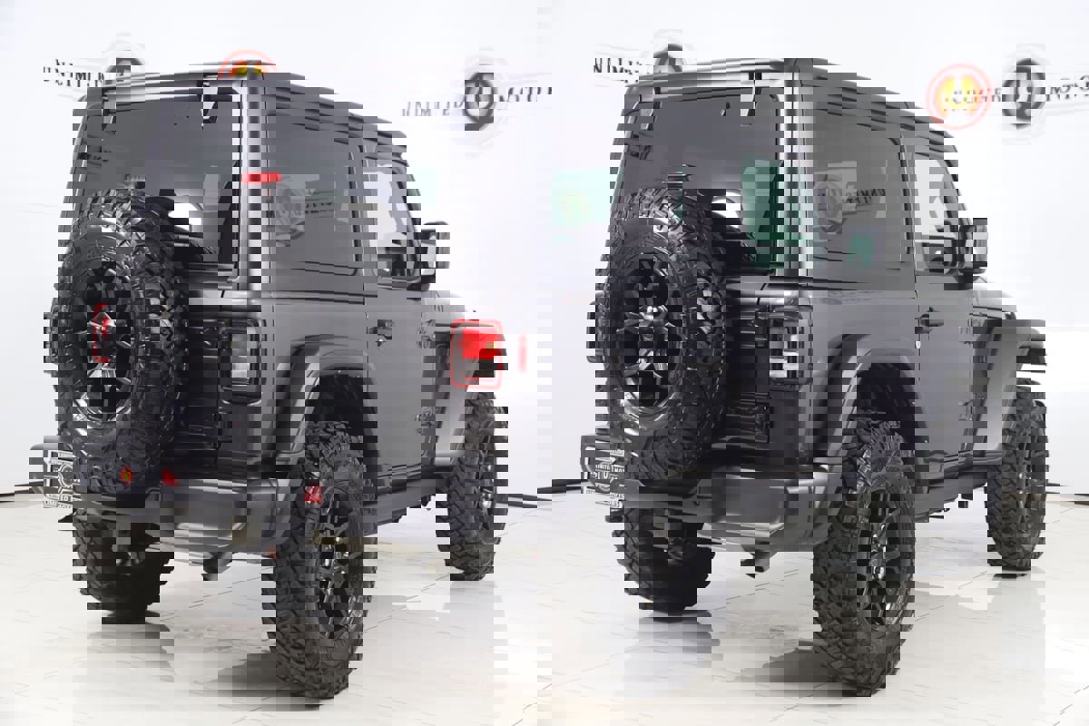 Used 2024 Jeep Wrangler Willys image 3