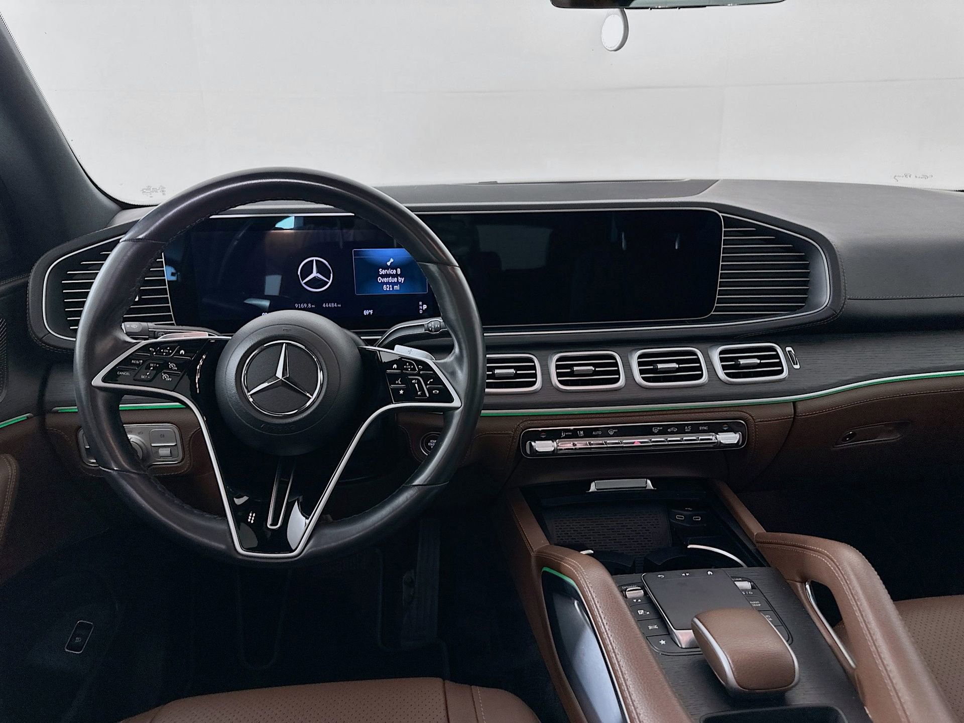 Used 2024 Mercedes-Benz GLE 350 4MATIC image 25
