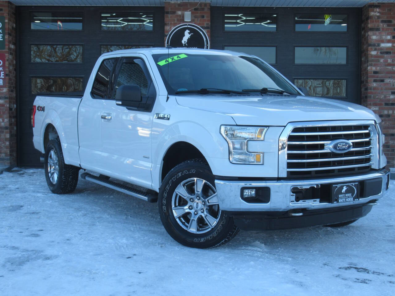 Used 2016 Ford F150 XLT w/ Equipment Group 302A Luxury image 1