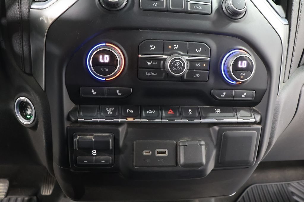 Used 2020 Chevrolet Silverado 2500 LT w/ True North Edition AWD/4WD image 8