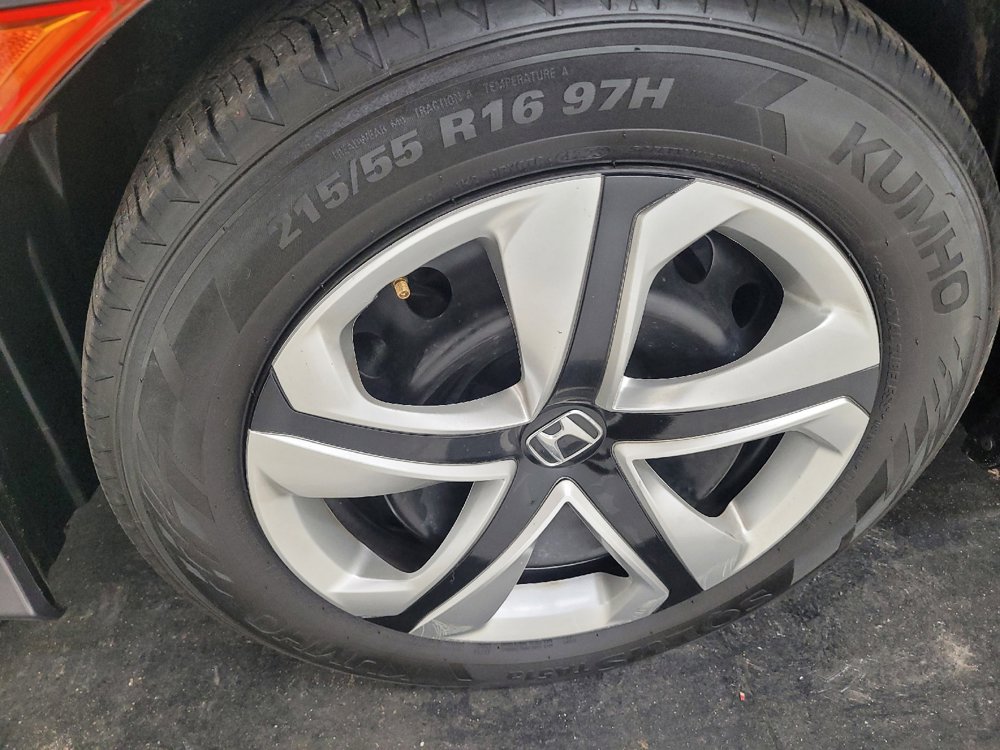 Used 2018 Honda Civic LX image 31