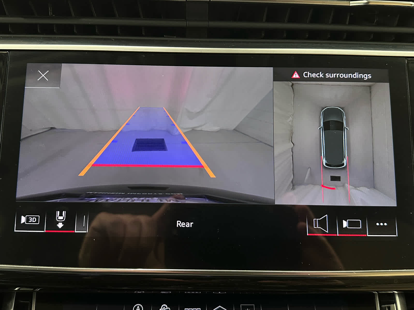 Used 2023 Audi Q7 2.0T Premium w/ Convenience Package image 38