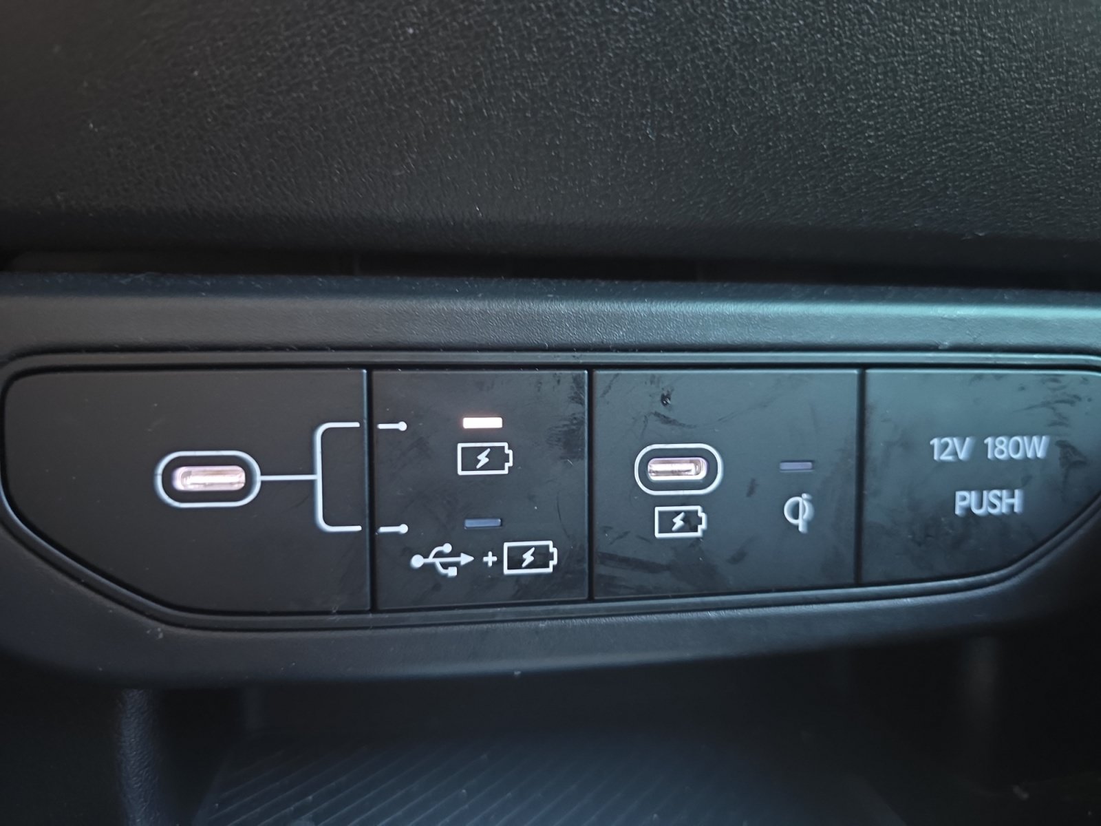 Certified 2025 Kia K4 GT-Line w/ GT-Line Sunroof Package FWD image 19