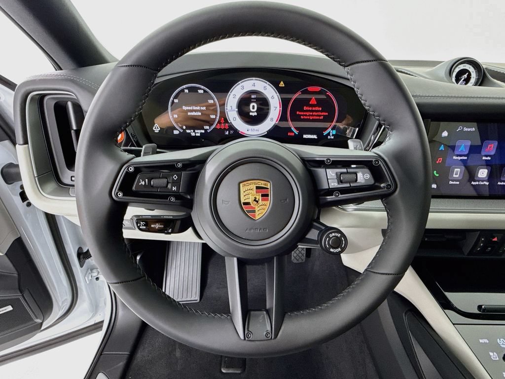 New 2026 Porsche Cayenne Coupe AWD/4WD image 15