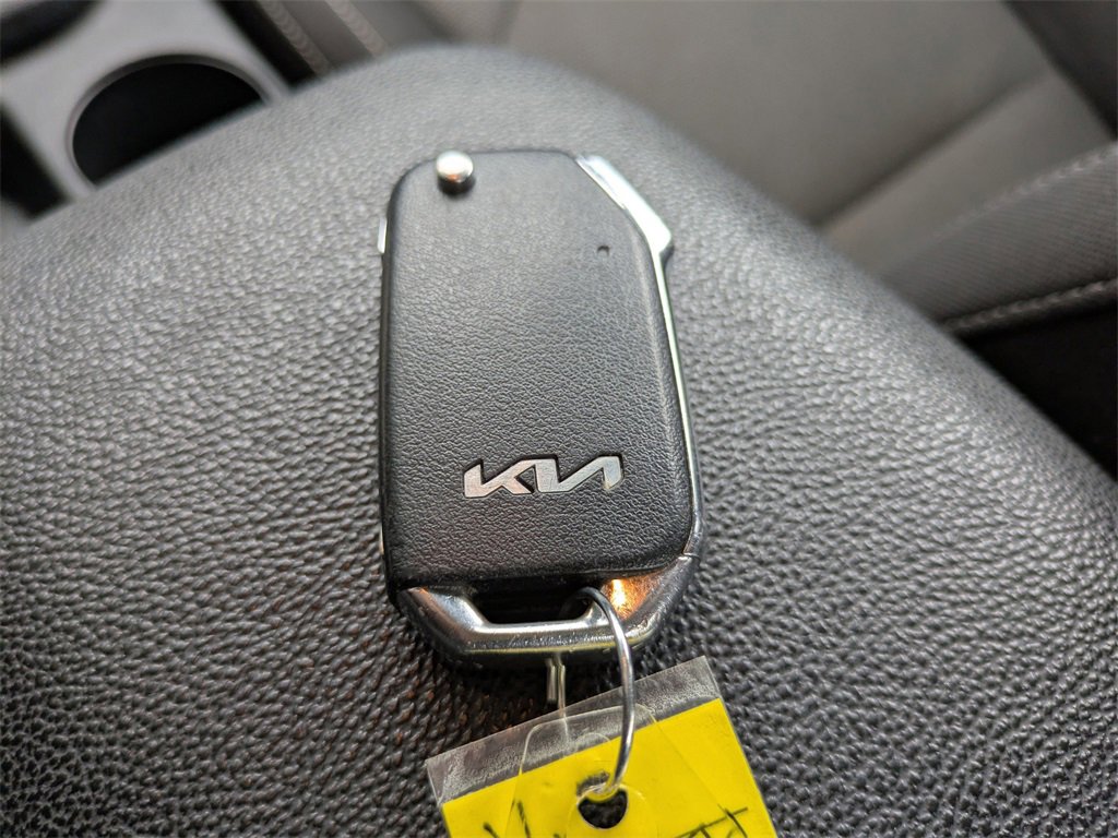 Used 2023 Kia Forte LXS w/ LXS Technology Package image 25