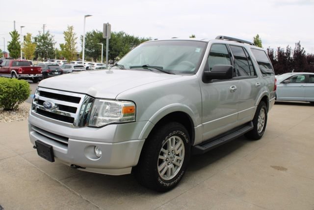 Used 2011 Ford Expedition XLT AWD/4WD image 3