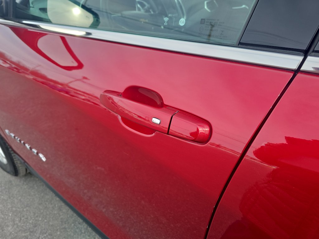 Used 2019 Chevrolet Equinox LT image 11