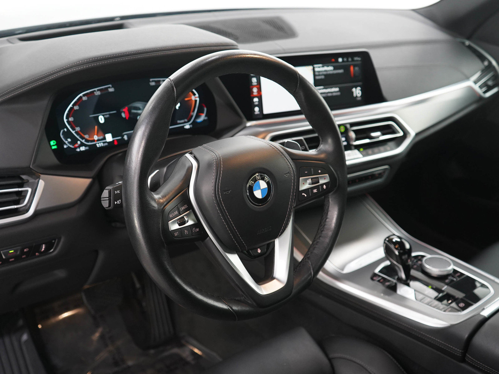 Used 2023 BMW X5 xDrive40i AWD/4WD image 22