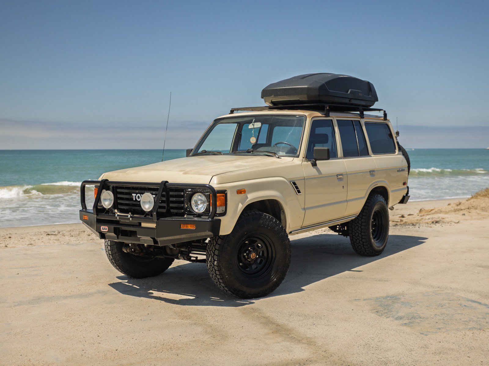 Used 1987 Toyota Land Cruiser AWD/4WD image 1