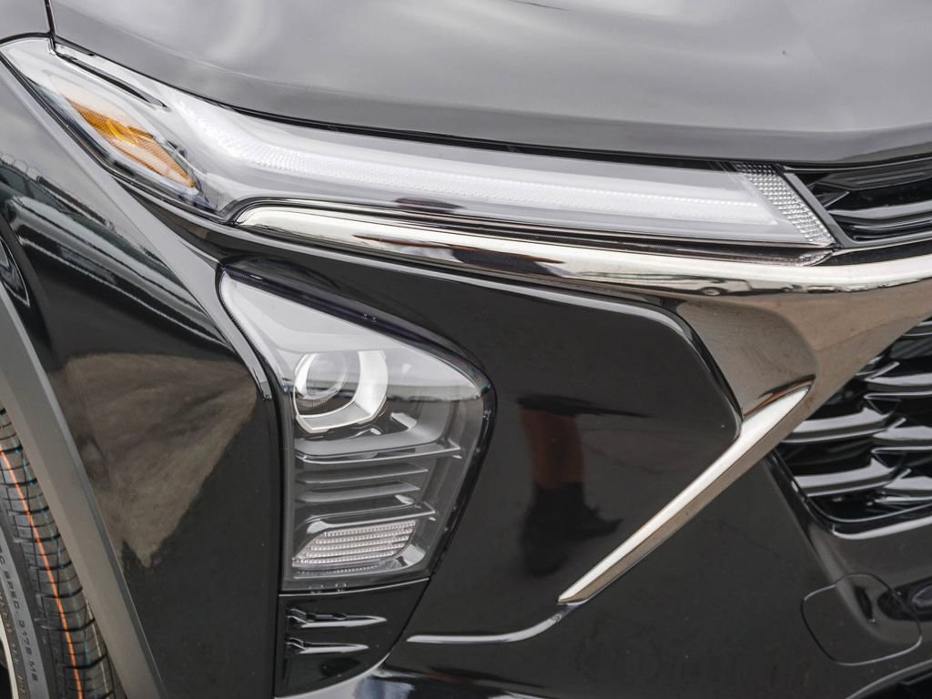 New 2026 Chevrolet Trax RS w/ Driver Confidence Package FWD image 10