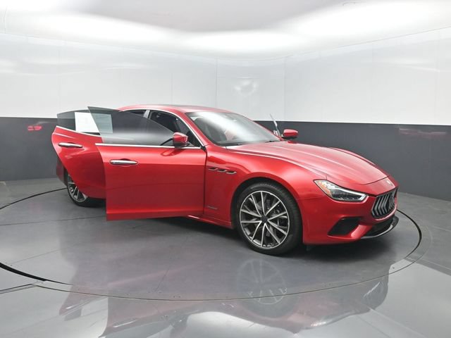 Used 2019 Maserati Ghibli S GranSport RWD image 34