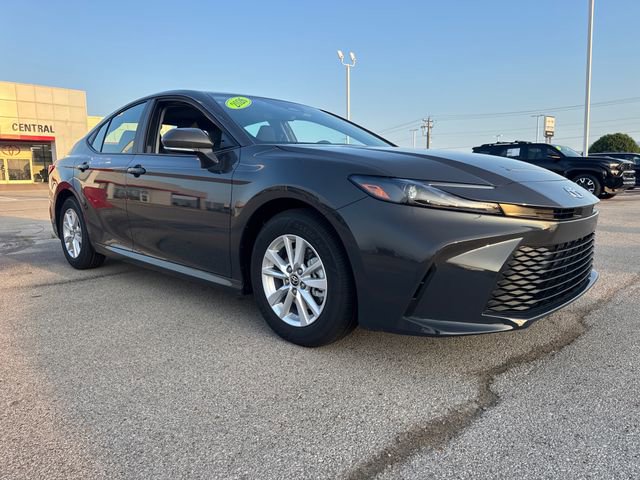 New 2026 Toyota Camry LE image 9