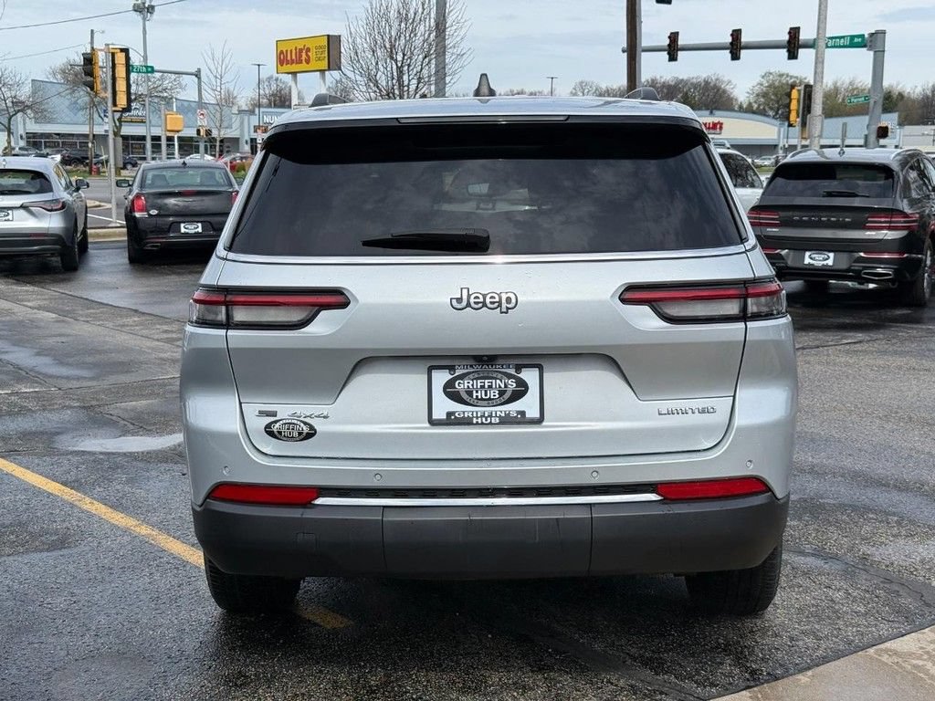 Used 2022 Jeep Grand Cherokee L Limited w/ Trailer Tow Group (B) AWD/4WD image 4