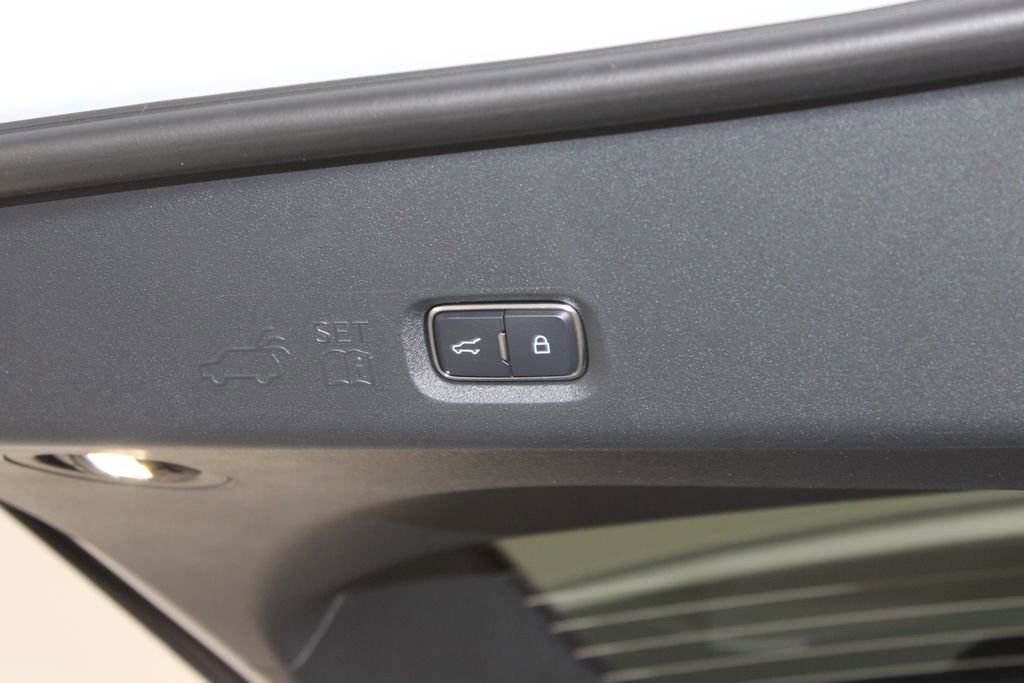 New 2026 Lincoln Navigator L Reserve image 17