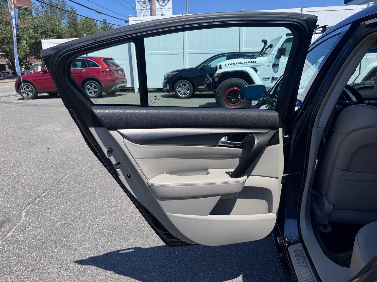 Used 2012 Acura TL FWD image 25