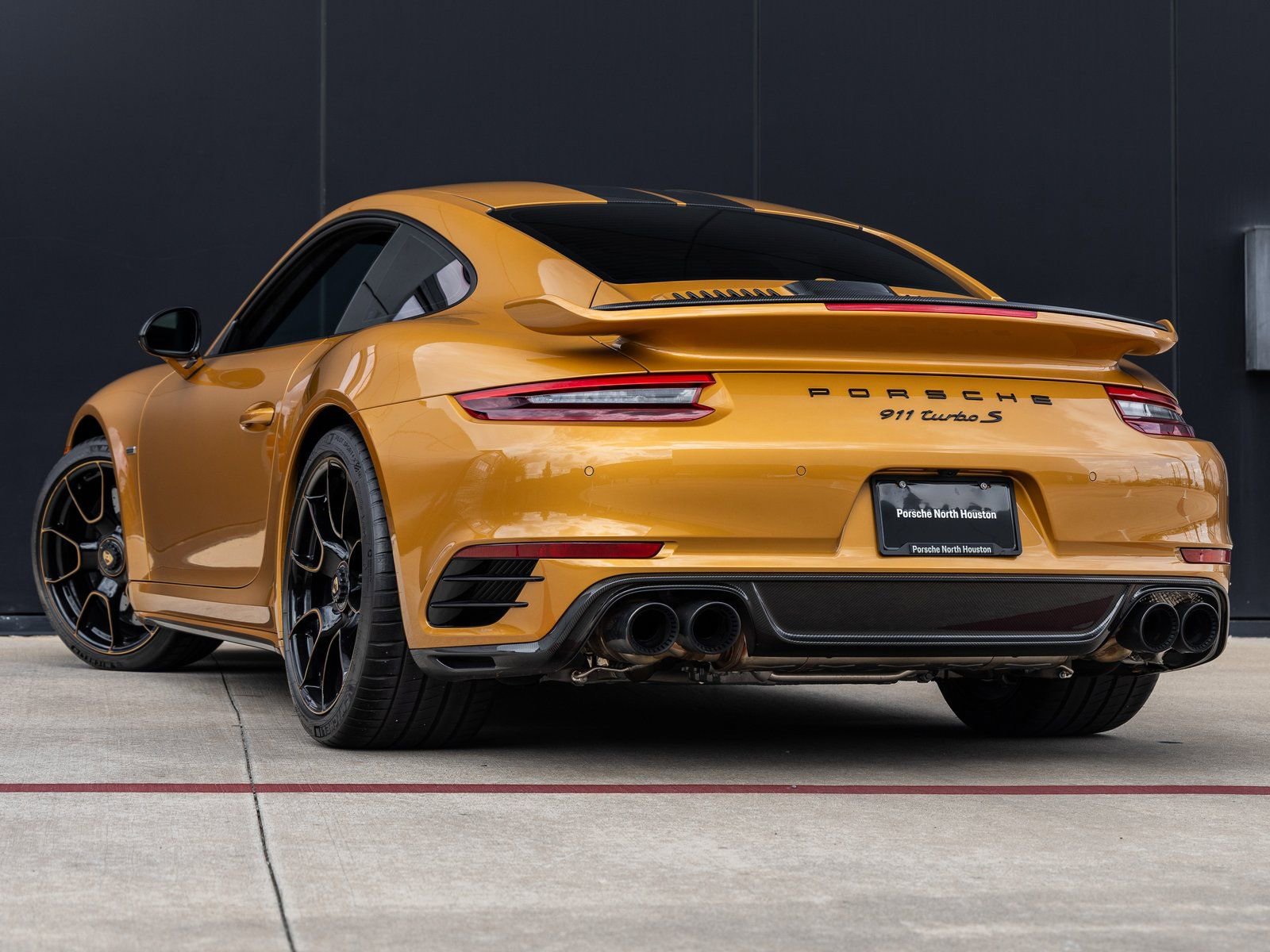 Used 2018 Porsche 911 Turbo S image 3
