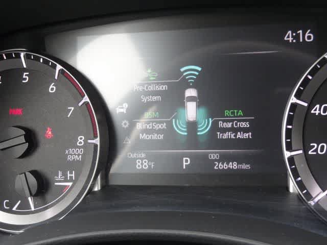 Certified 2025 Toyota Highlander LE FWD image 23