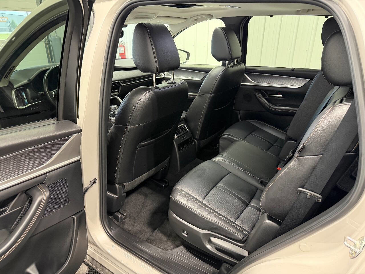 Used 2025 MAZDA CX-90 3.3 Turbo w/ Preferred Package image 12