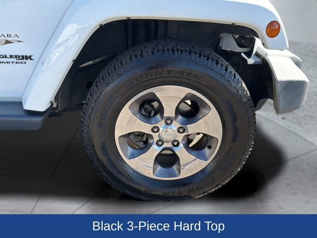 Used 2018 Jeep Wrangler Unlimited Sahara w/ Connectivity Group AWD/4WD image 29
