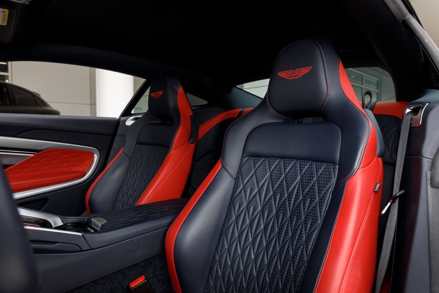 Used 2024 Aston Martin DB12 Coupe RWD image 48