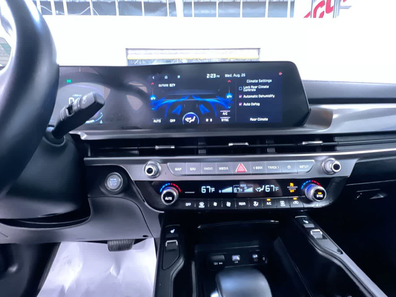 Used 2025 Kia Telluride S FWD image 31