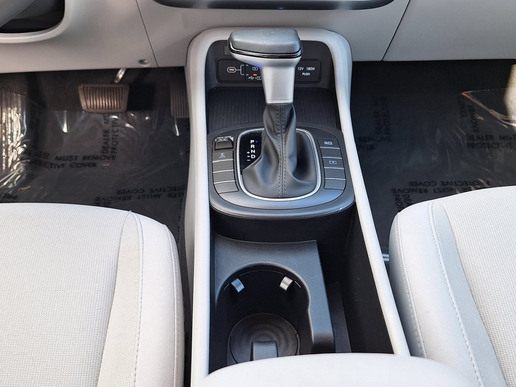 Certified 2024 Hyundai Kona SEL AWD/4WD image 25