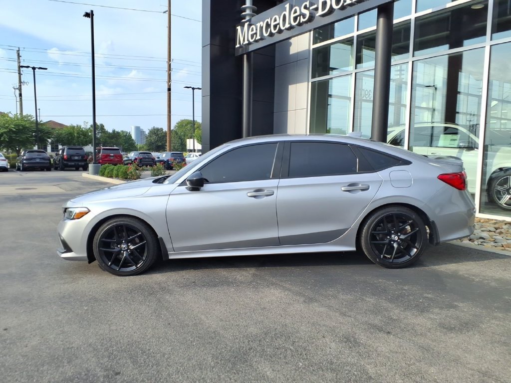 Used 2022 Honda Civic Sport image 3